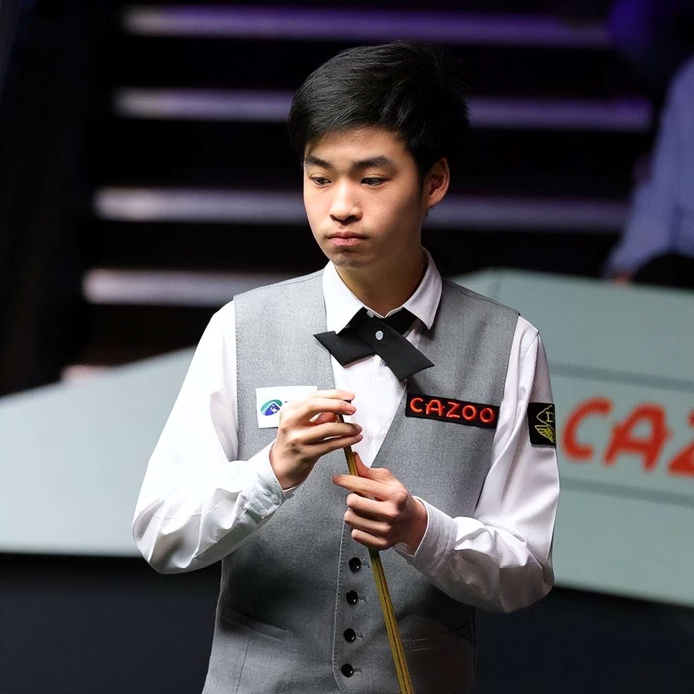 勇士大胜马刺重返西部第六，库里正式退居二线，3大悍将联手爆发​.