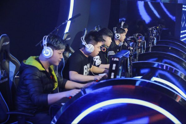 在这一点上 在这一点上