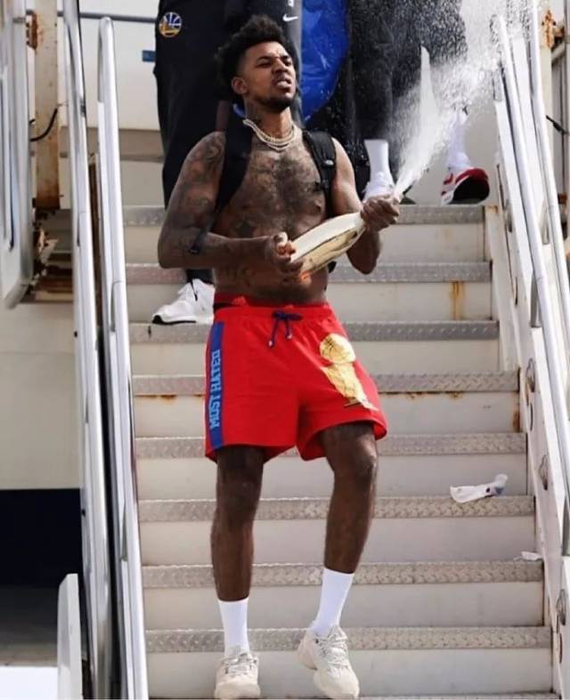 移到双边 移到双边